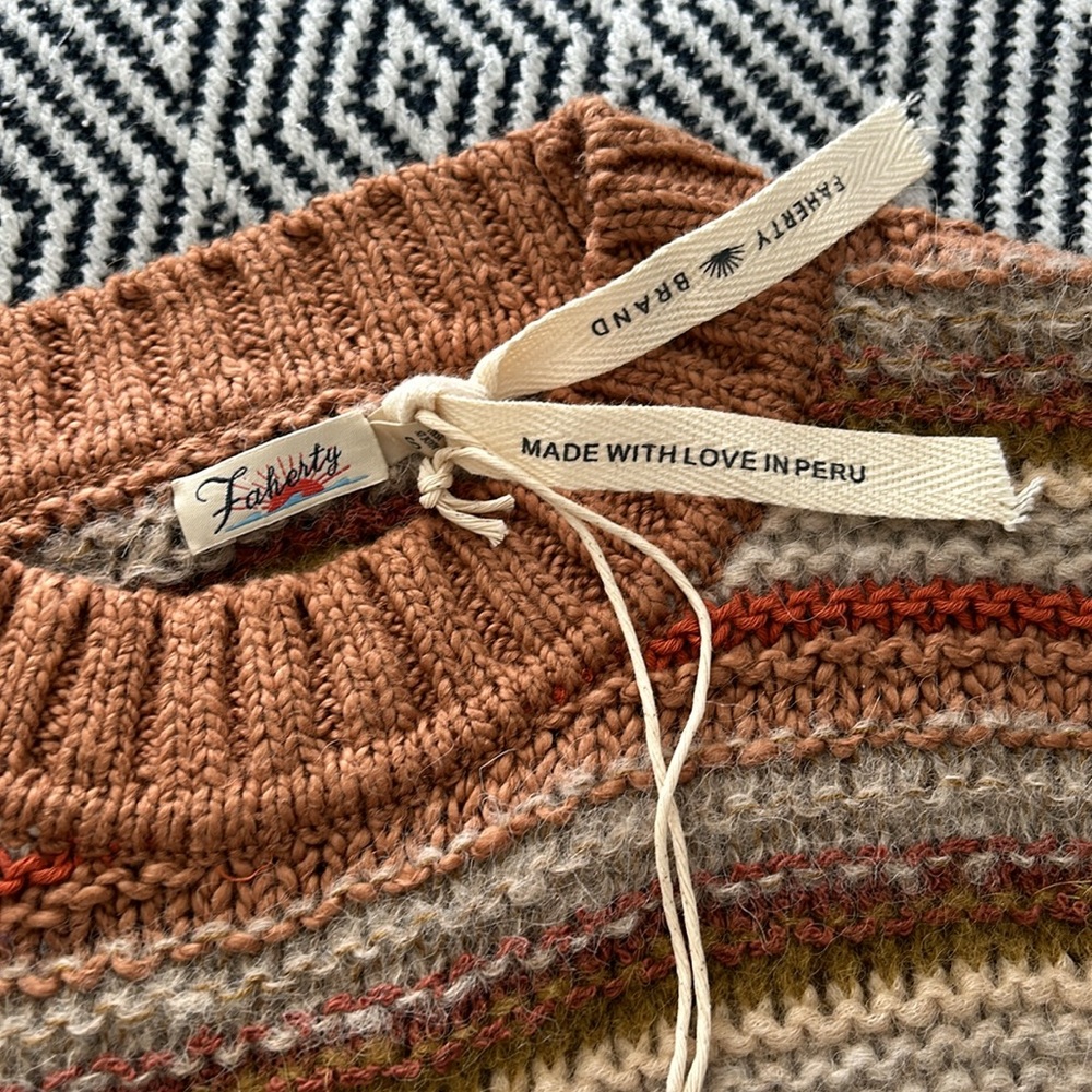NWT size S Faherty alpaca stripe knit sweater. Made in Peru. So cute! - Picture 4 of 8